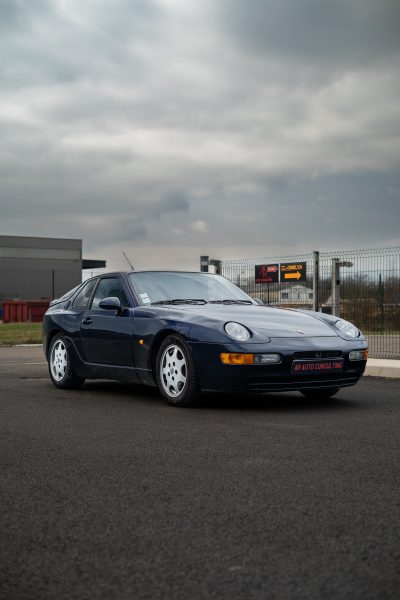 Porsche 968