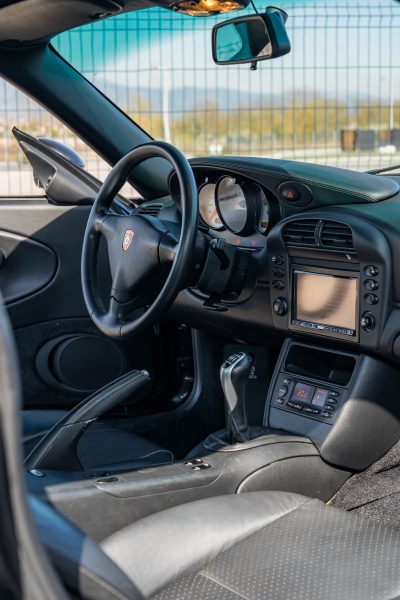 Porsche 911 – Image 9