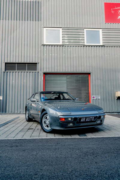 Porsche 944 – Image 2