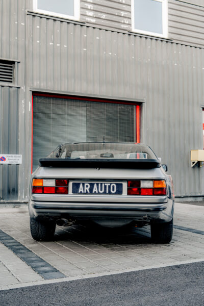 Porsche 944 – Image 10